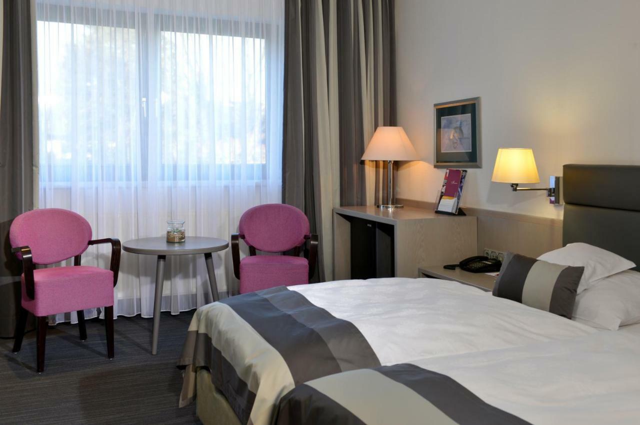 Hotel Spiegel โคโลญ ภายนอก รูปภาพ